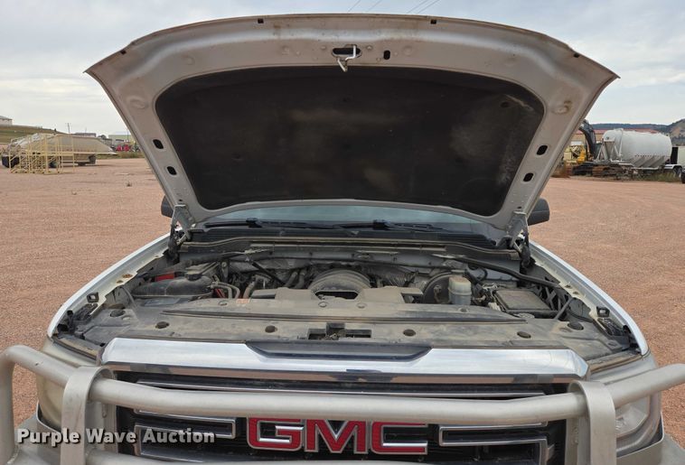 image for item DY1223 2016 GMC Sierra pickup truck