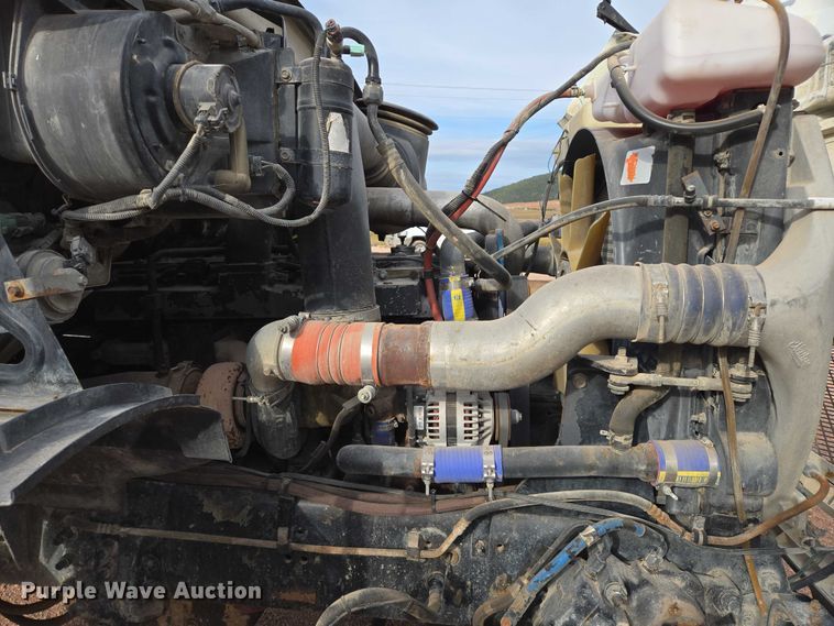 image for item DY1226 2003 Sterling Truck L9500 ready mix truck