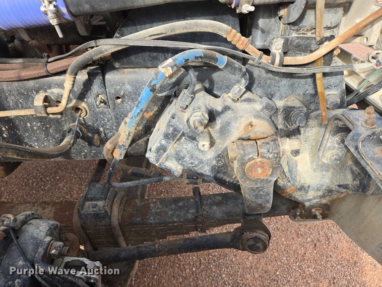 image for item DY1226 2003 Sterling Truck L9500 ready mix truck