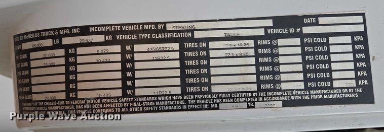 image for item DY1226 2003 Sterling Truck L9500 ready mix truck