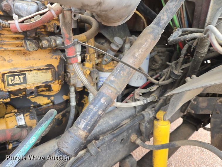 image for item DY1227 1997 Ford Areomax semi truck