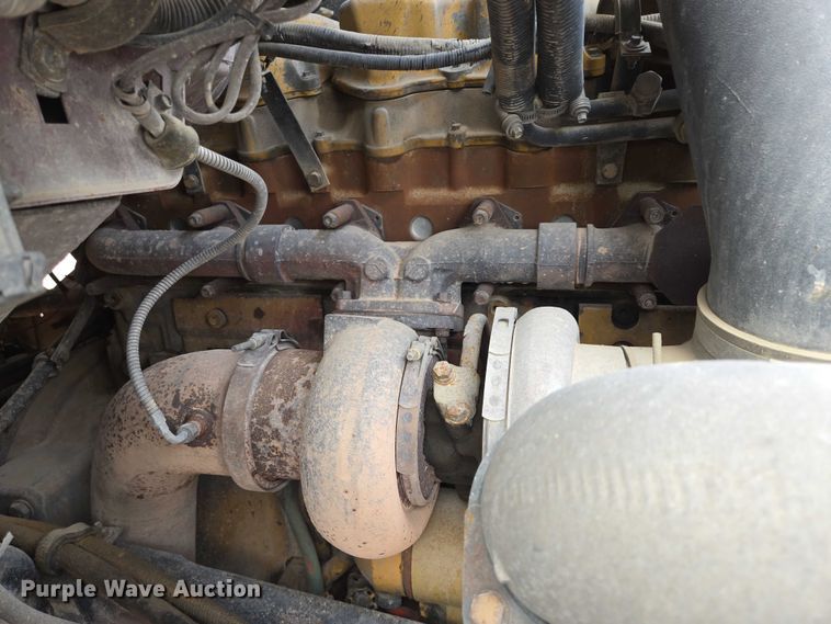 image for item DY1227 1997 Ford Areomax semi truck