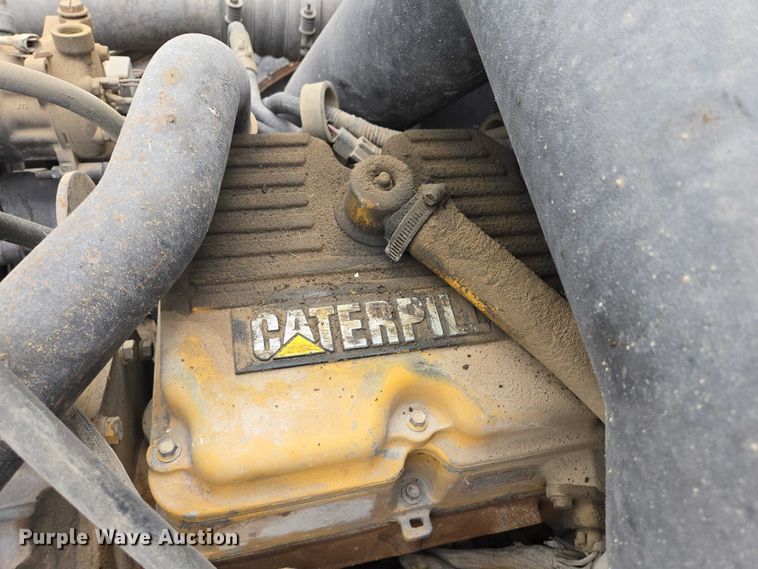 image for item DY1227 1997 Ford Areomax semi truck