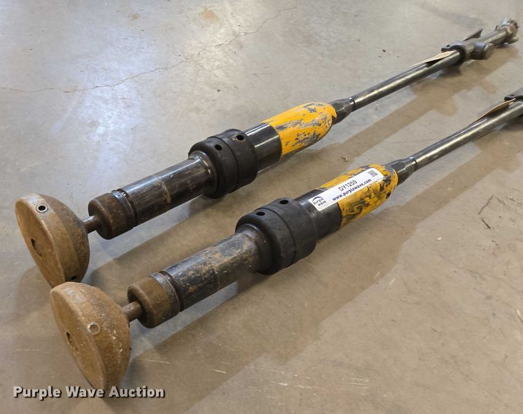 image for item DY1259 (2) Atlas tampers