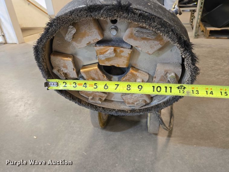 image for item DY1261 2017 Husqvarna PG280 floor grinder