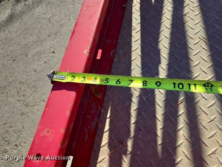 image for item DY1266 2017 MEC Crossover 2659 ERT scissor lift