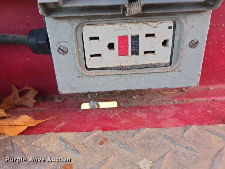 image for item DY1266 2017 MEC Crossover 2659 ERT scissor lift