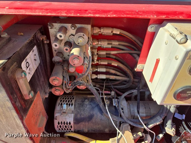 image for item DY1266 2017 MEC Crossover 2659 ERT scissor lift