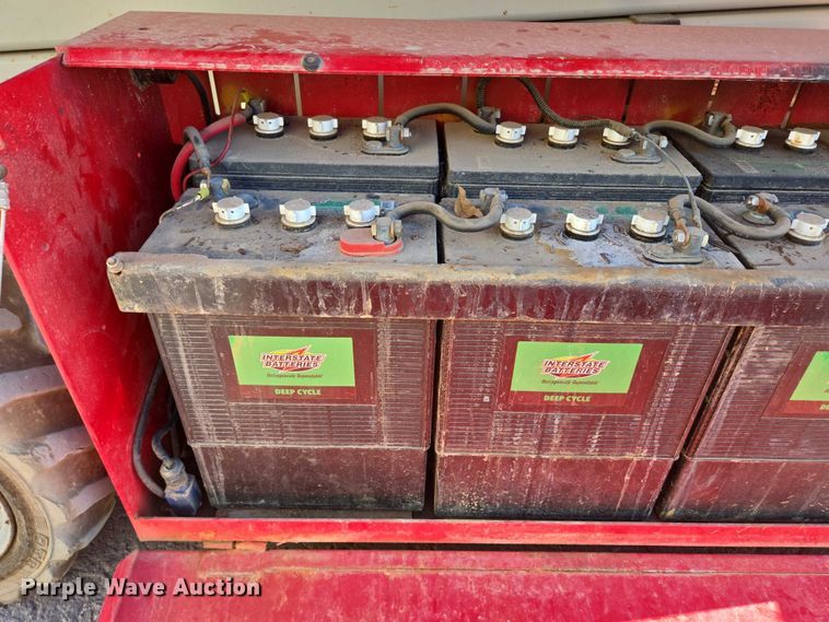 image for item DY1266 2017 MEC Crossover 2659 ERT scissor lift