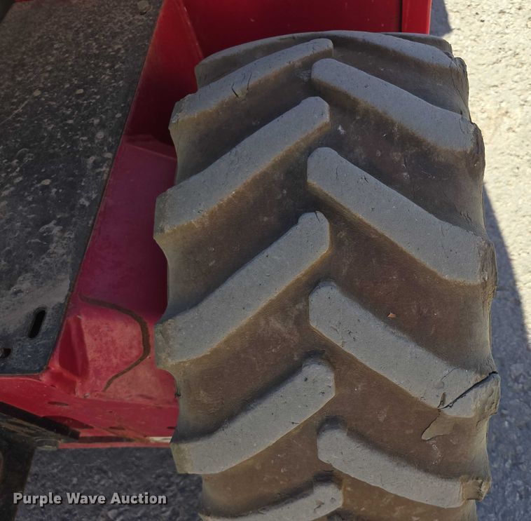 image for item DY1266 2017 MEC Crossover 2659 ERT scissor lift