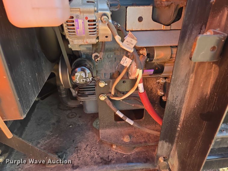 image for item DY1285 2018 JLG 330LRT scissor lift