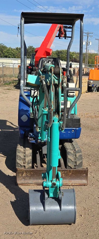 EXCAVADORA 2005 IHI 15NX