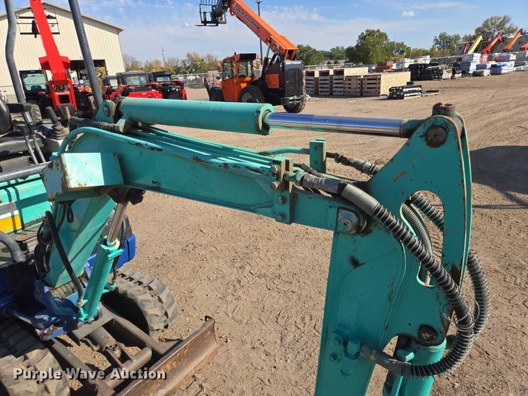 image for item DY1286 2005 IHI 15NX mini excavator