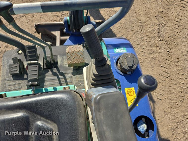 image for item DY1286 2005 IHI 15NX mini excavator