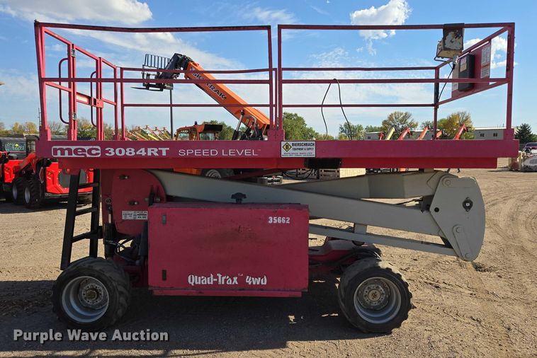 image for item DY1287 2013 MEC 3084RT scissor lift