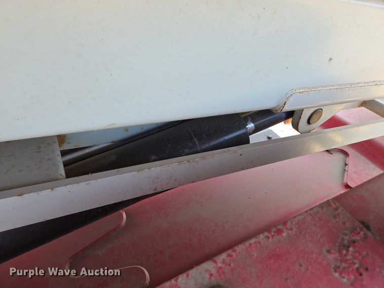 image for item DY1287 2013 MEC 3084RT scissor lift