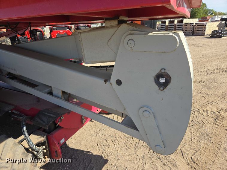 image for item DY1287 2013 MEC 3084RT scissor lift