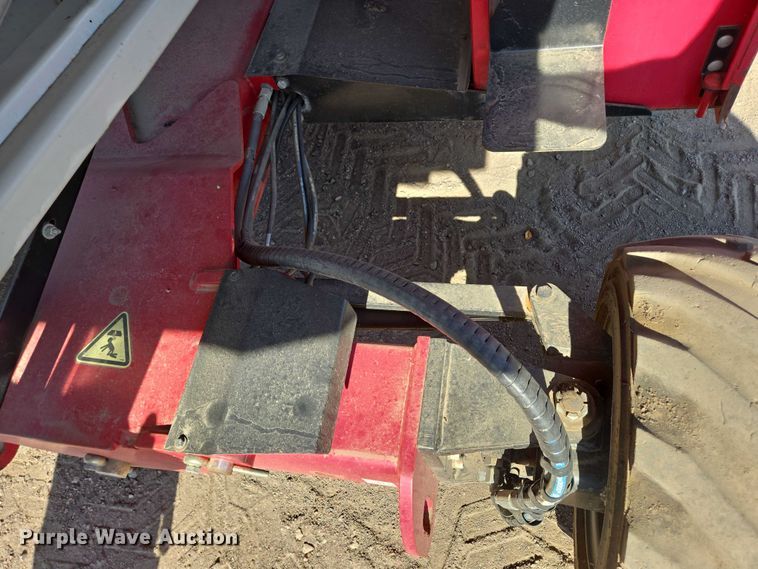 image for item DY1287 2013 MEC 3084RT scissor lift