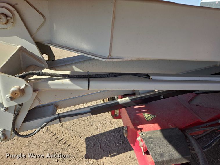 image for item DY1287 2013 MEC 3084RT scissor lift