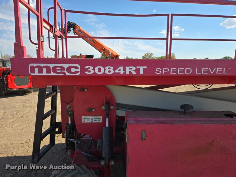 image for item DY1287 2013 MEC 3084RT scissor lift