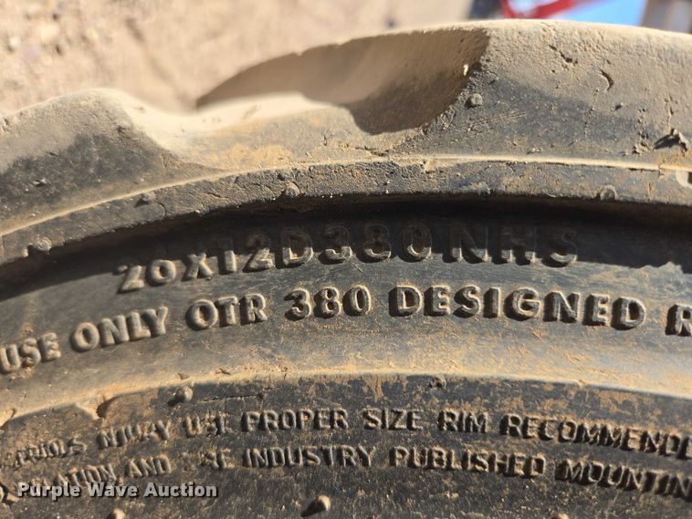 image for item DY1287 2013 MEC 3084RT scissor lift