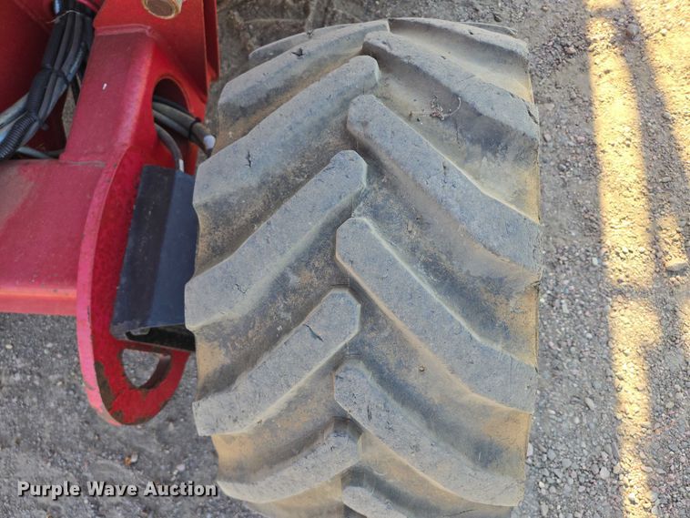 image for item DY1287 2013 MEC 3084RT scissor lift