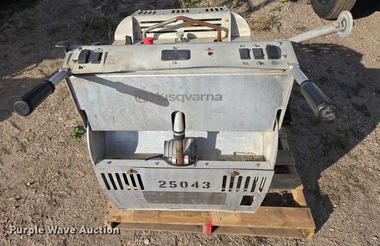 image for item DY1288 2016 Husqvarna Soff-Cut 5000 concrete saw