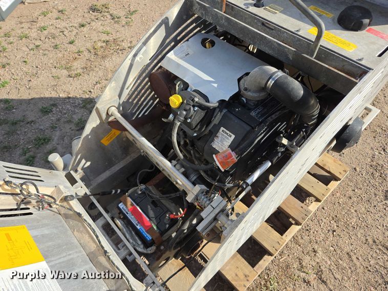 image for item DY1288 2016 Husqvarna Soff-Cut 5000 concrete saw