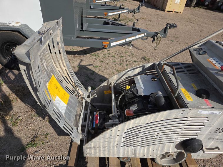 image for item DY1288 2016 Husqvarna Soff-Cut 5000 concrete saw