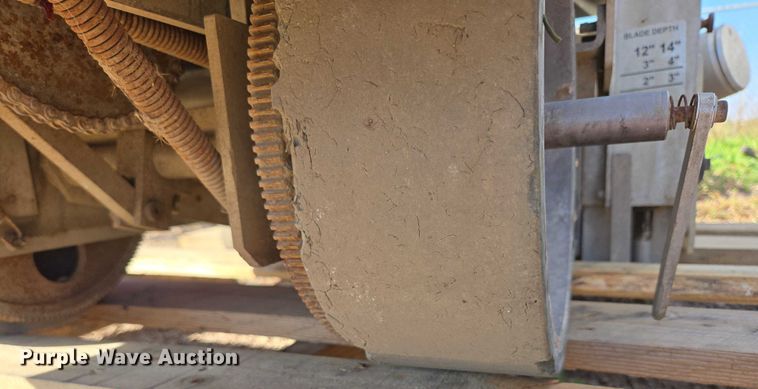 image for item DY1288 2016 Husqvarna Soff-Cut 5000 concrete saw