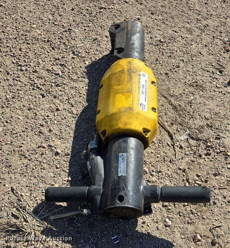 image for item DY1289 2018 Atlas TEX P905 H28 breaker