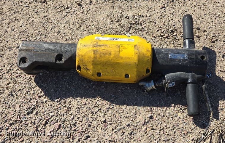 image for item DY1289 2018 Atlas TEX P905 H28 breaker