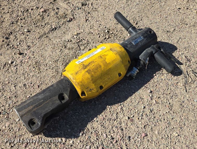 image for item DY1289 2018 Atlas TEX P905 H28 breaker