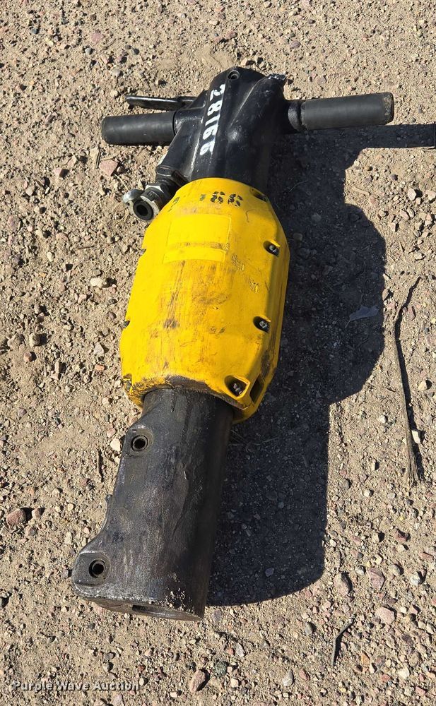 image for item DY1289 2018 Atlas TEX P905 H28 breaker