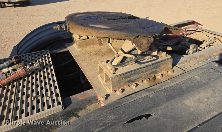 image for item DY1290 2012 Kenworth T800 semi truck