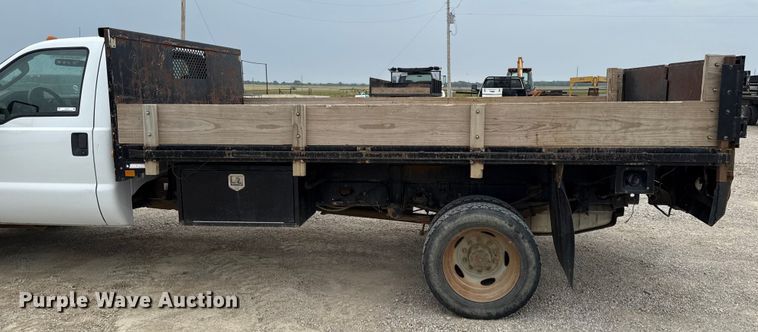 image for item DY8107 2008 Ford F450 Super Duty dump flatbed truck