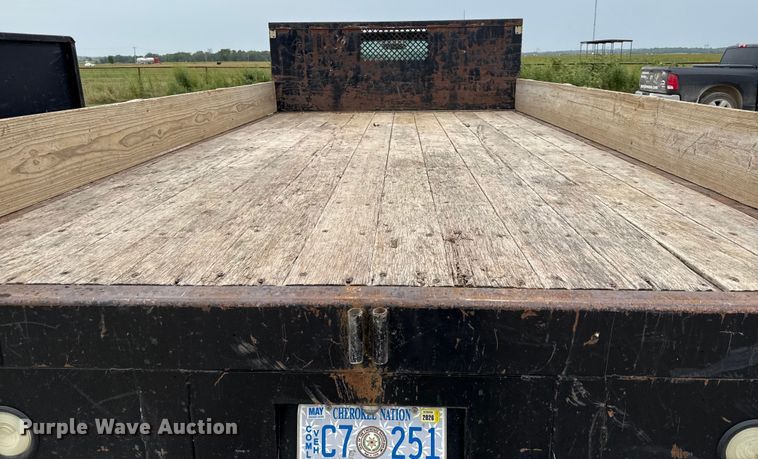 image for item DY8107 2008 Ford F450 Super Duty dump flatbed truck