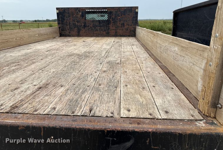 image for item DY8107 2008 Ford F450 Super Duty dump flatbed truck