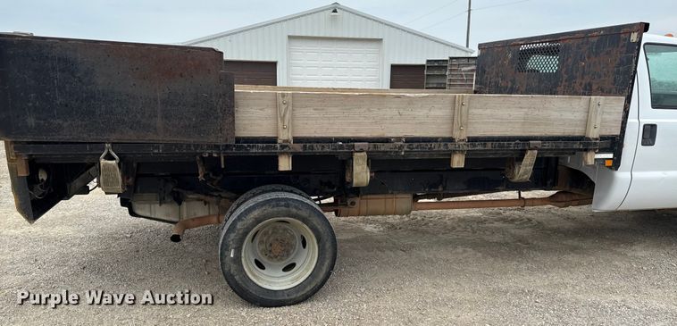 image for item DY8107 2008 Ford F450 Super Duty dump flatbed truck