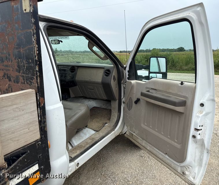 image for item DY8107 2008 Ford F450 Super Duty dump flatbed truck