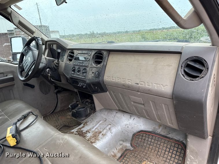 image for item DY8107 2008 Ford F450 Super Duty dump flatbed truck