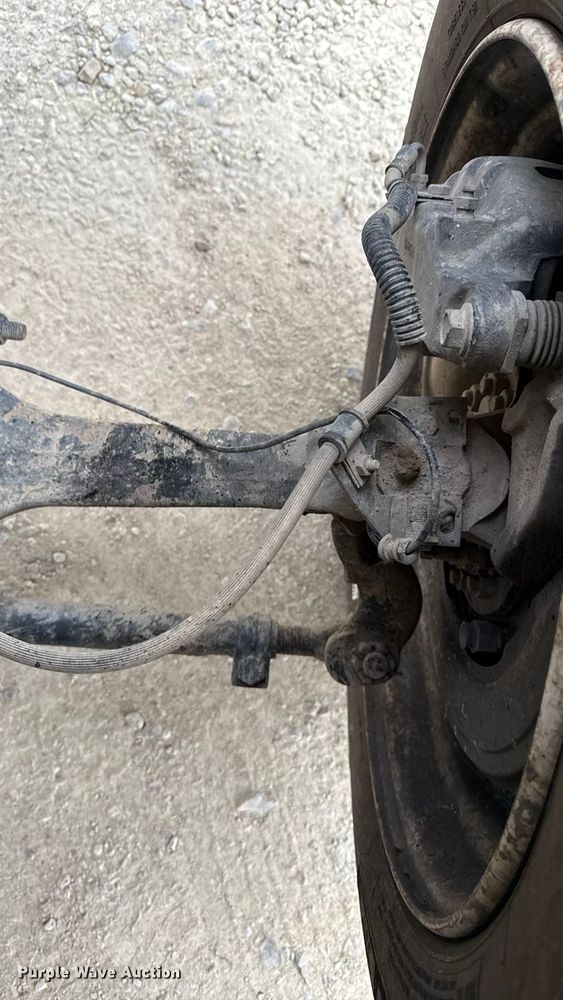 image for item DY8108 2004 Ford F650 Super Duty Crew Cab dump flatbed truck