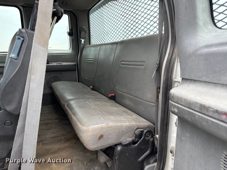 image for item DY8108 2004 Ford F650 Super Duty Crew Cab dump flatbed truck