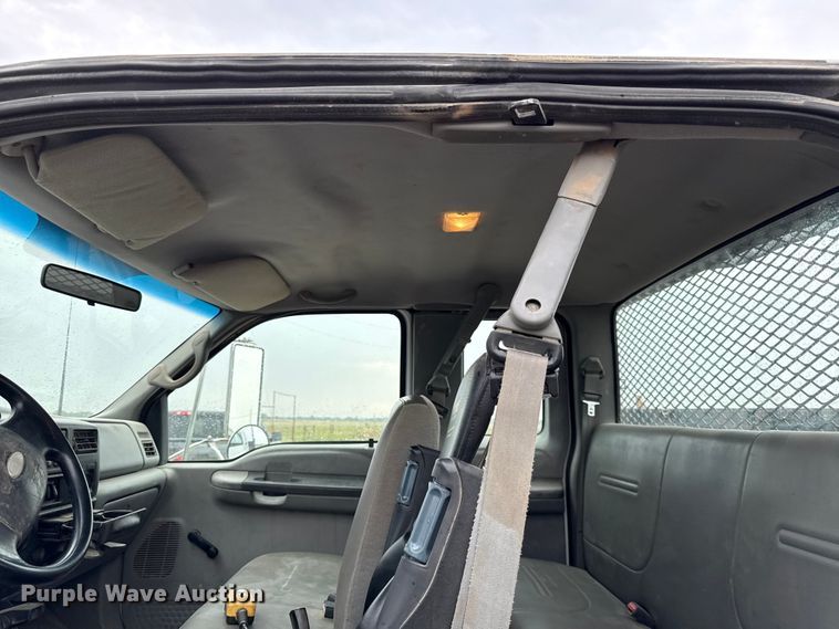 image for item DY8108 2004 Ford F650 Super Duty Crew Cab dump flatbed truck