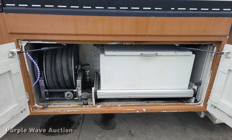 image for item DZ6517 2015 Peterbilt  PB337 utility / service truck