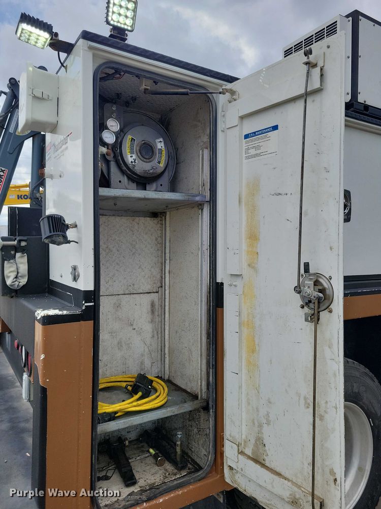 image for item DZ6517 2015 Peterbilt  PB337 utility / service truck