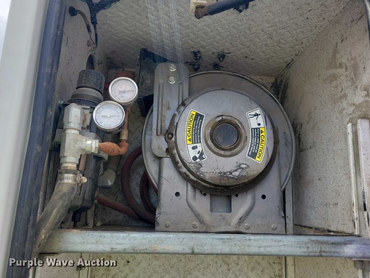 image for item DZ6517 2015 Peterbilt  PB337 utility / service truck