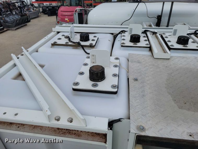 image for item DZ6517 2015 Peterbilt  PB337 utility / service truck