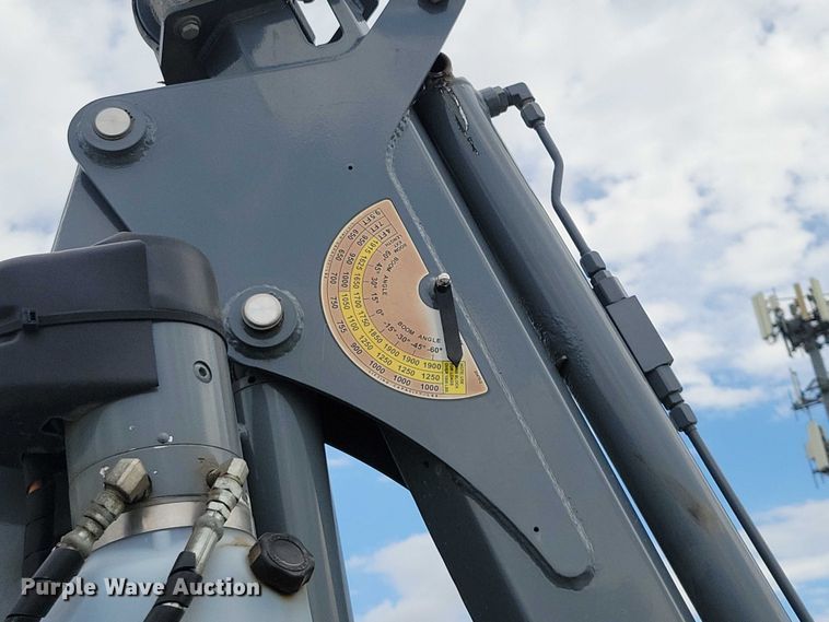 image for item DZ6517 2015 Peterbilt  PB337 utility / service truck