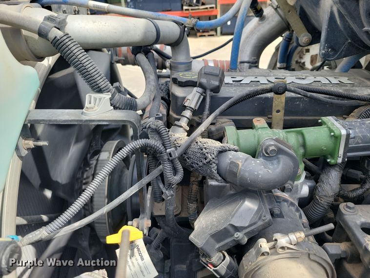 image for item DZ6517 2015 Peterbilt  PB337 utility / service truck